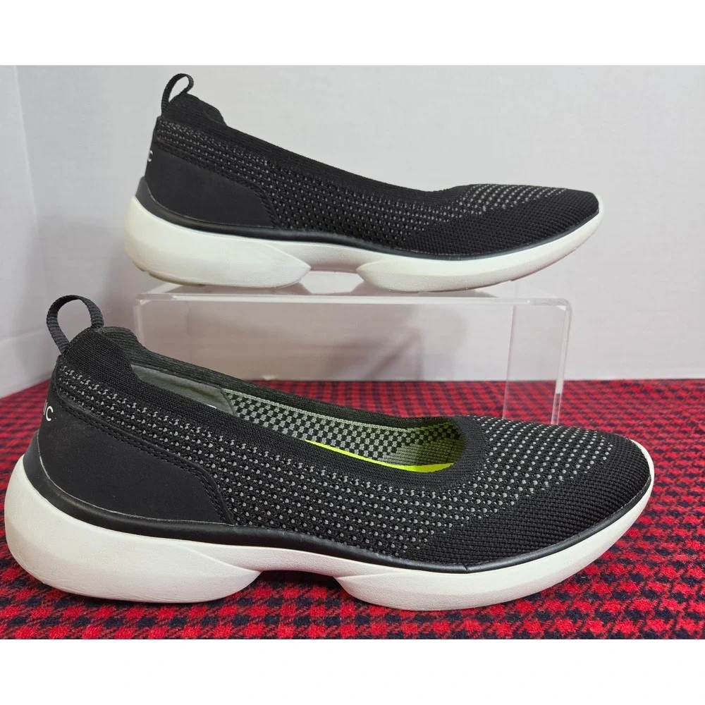 Vionic Kallie Women's sz 7 Black Knit Walking Shoe Orthotic Arch Support